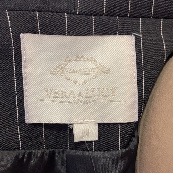 Vera & Lucy 1/2 Pinstripe 1/2 Solid Wrap Front Blazer NWT - Picture 14 of 16